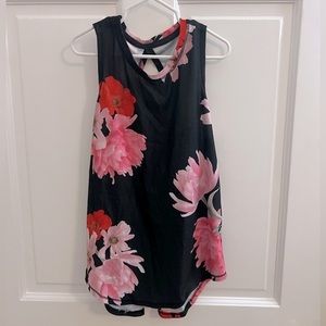 Girls old navy active tank top. Size medium.